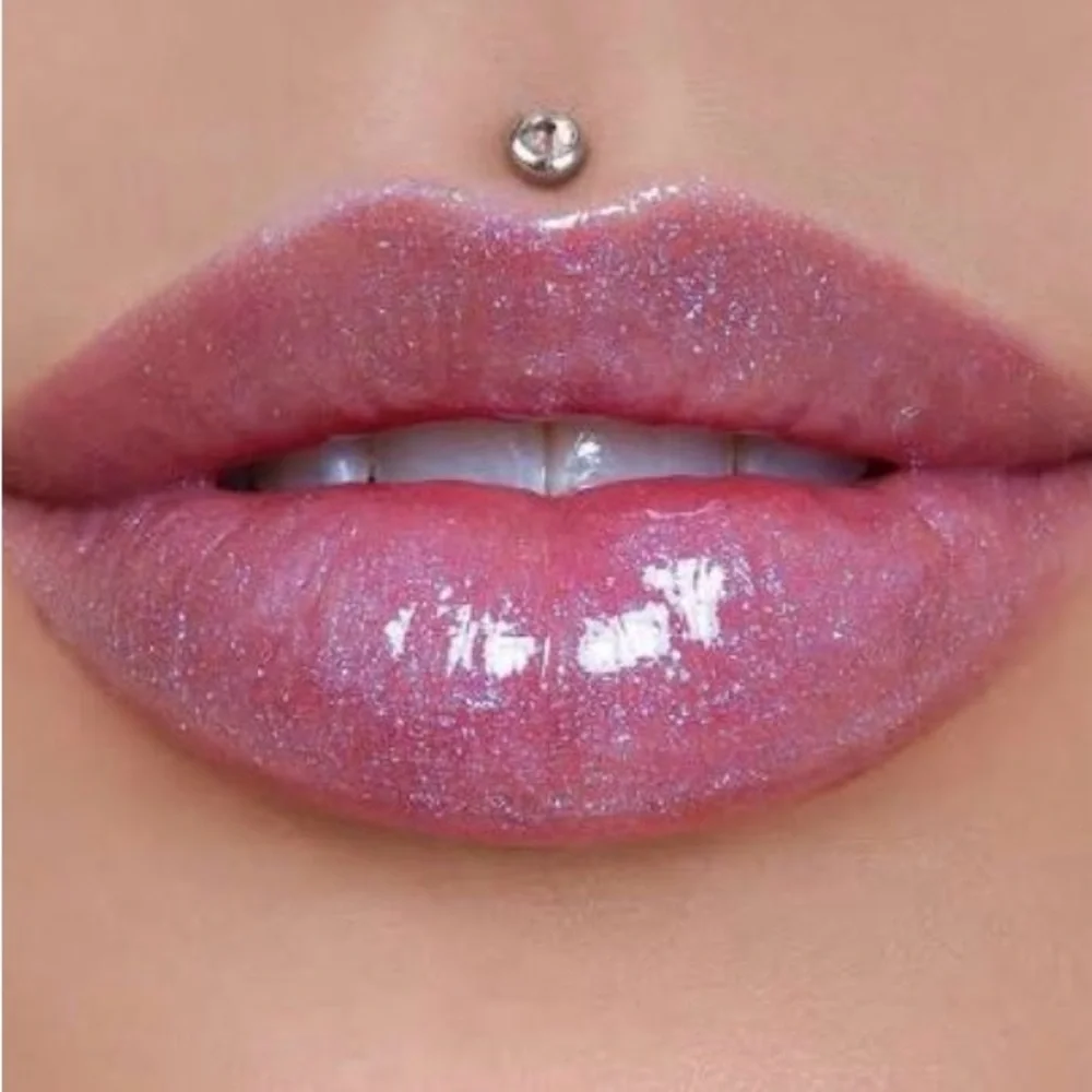 Jeffree Star ICE COLD The Gloss Shimmer